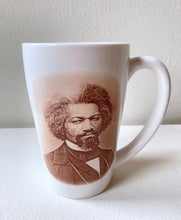 Load image into Gallery viewer, Cat Clay Mug